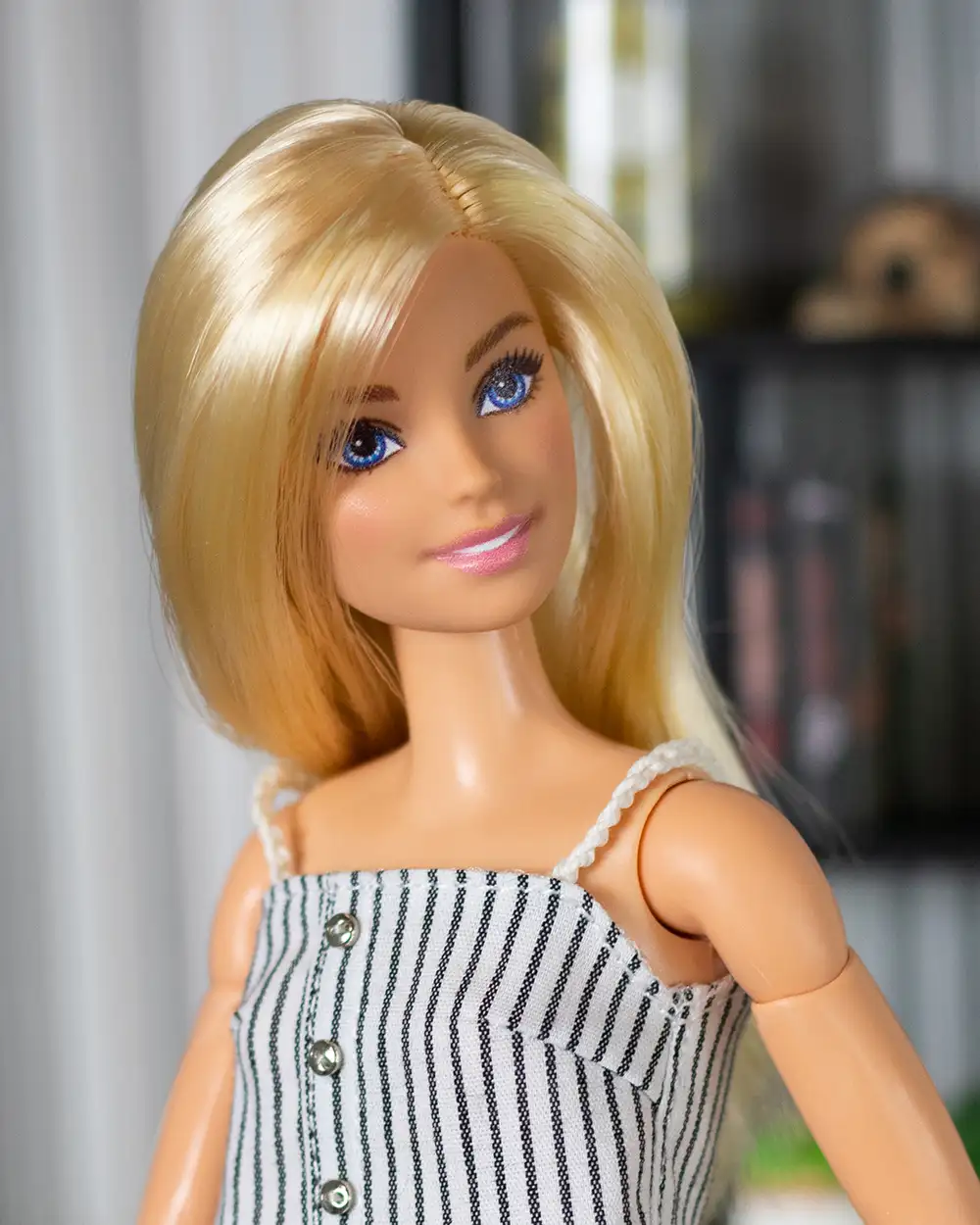 Portrait of Barbie Fashionistas #194
