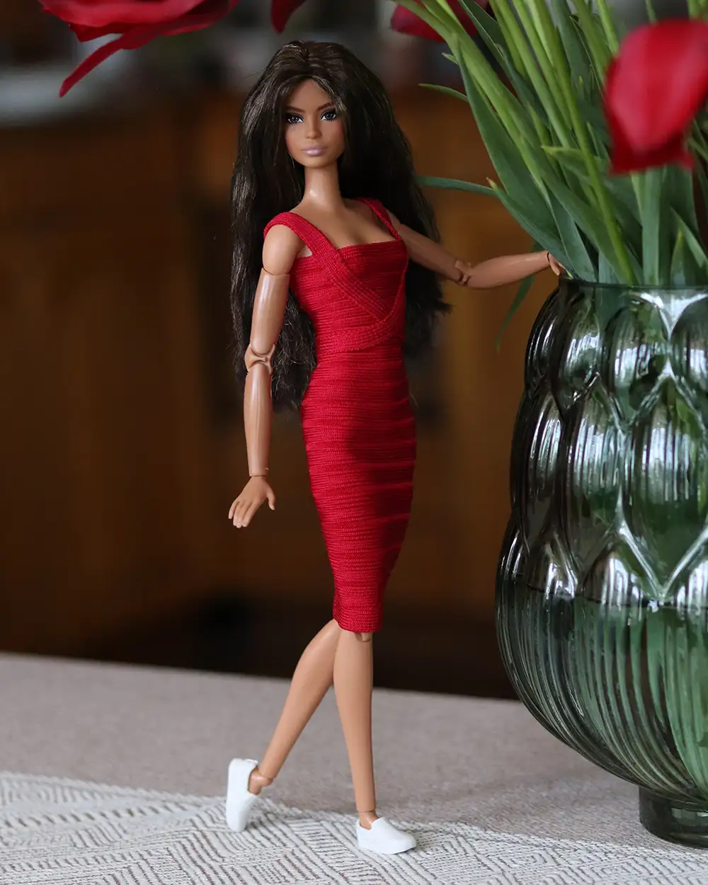Full-length view of Barbie Looks Lina #1