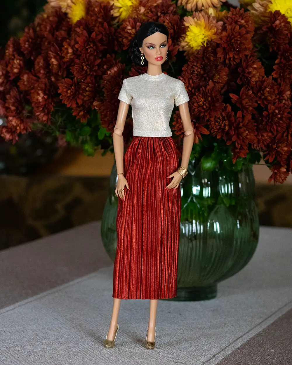 Full-length view of Summer in Taormina Vanessa Perrin